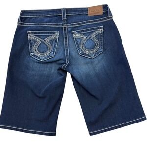 Big Star Maddie Womens Size 28 Dark Wash Bermuda Denim Shorts Contrast Stitch